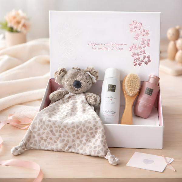 Paketek Happiness – darilni set ob rojstvu deklice za otroka in mamico